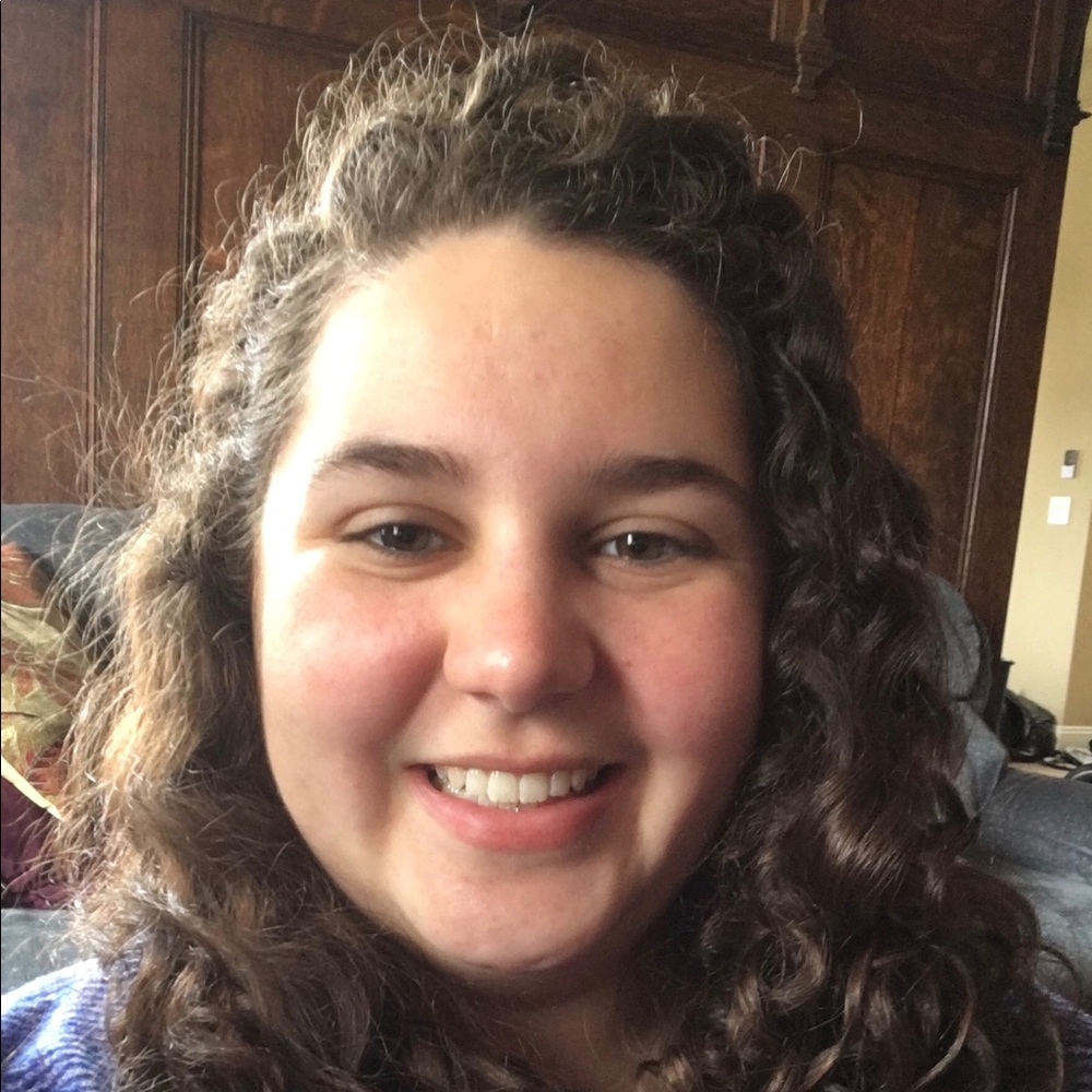 Meet your Posher, Charissa